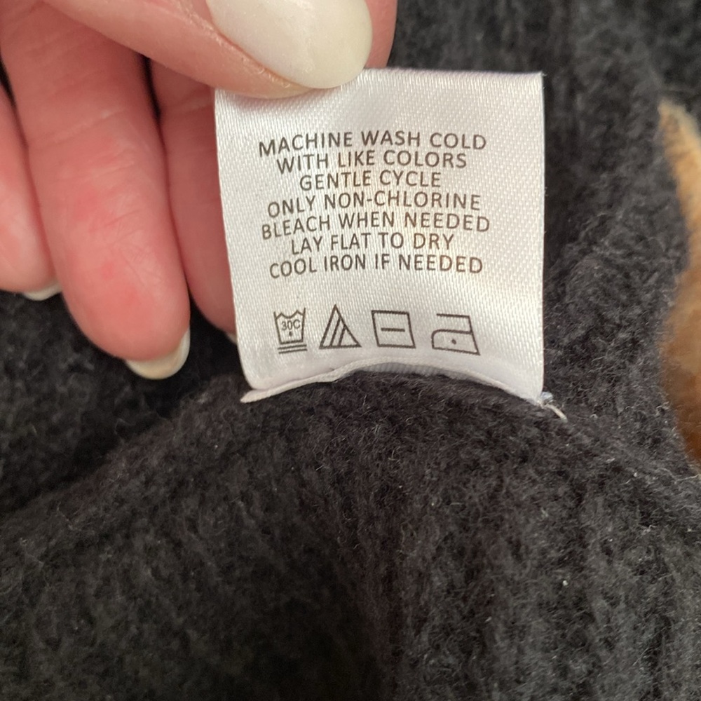 Abstract, Color Block Sweater - image 7